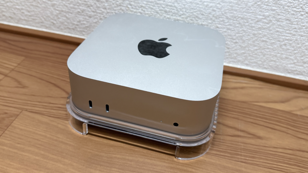 Spigen Mac mini M4/M4 Pro (2024)対応 Classic C1スタンドケース (タンジェリン)